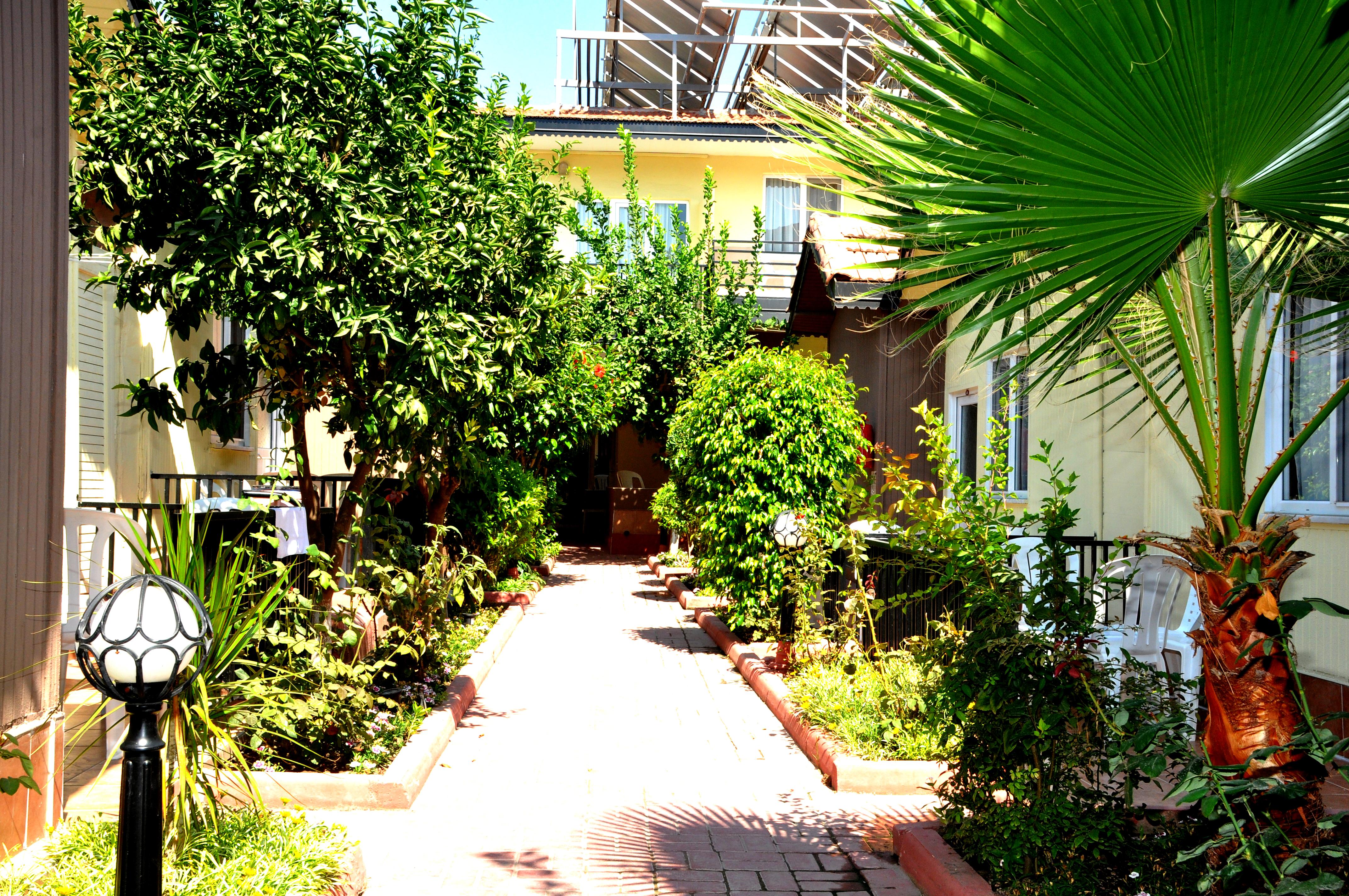 Sayanora Hotel Side Exteriér fotografie